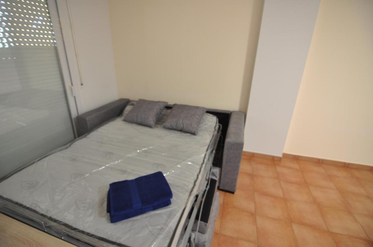 Rnet - Stella Maris Apartment Roses Bagian luar foto