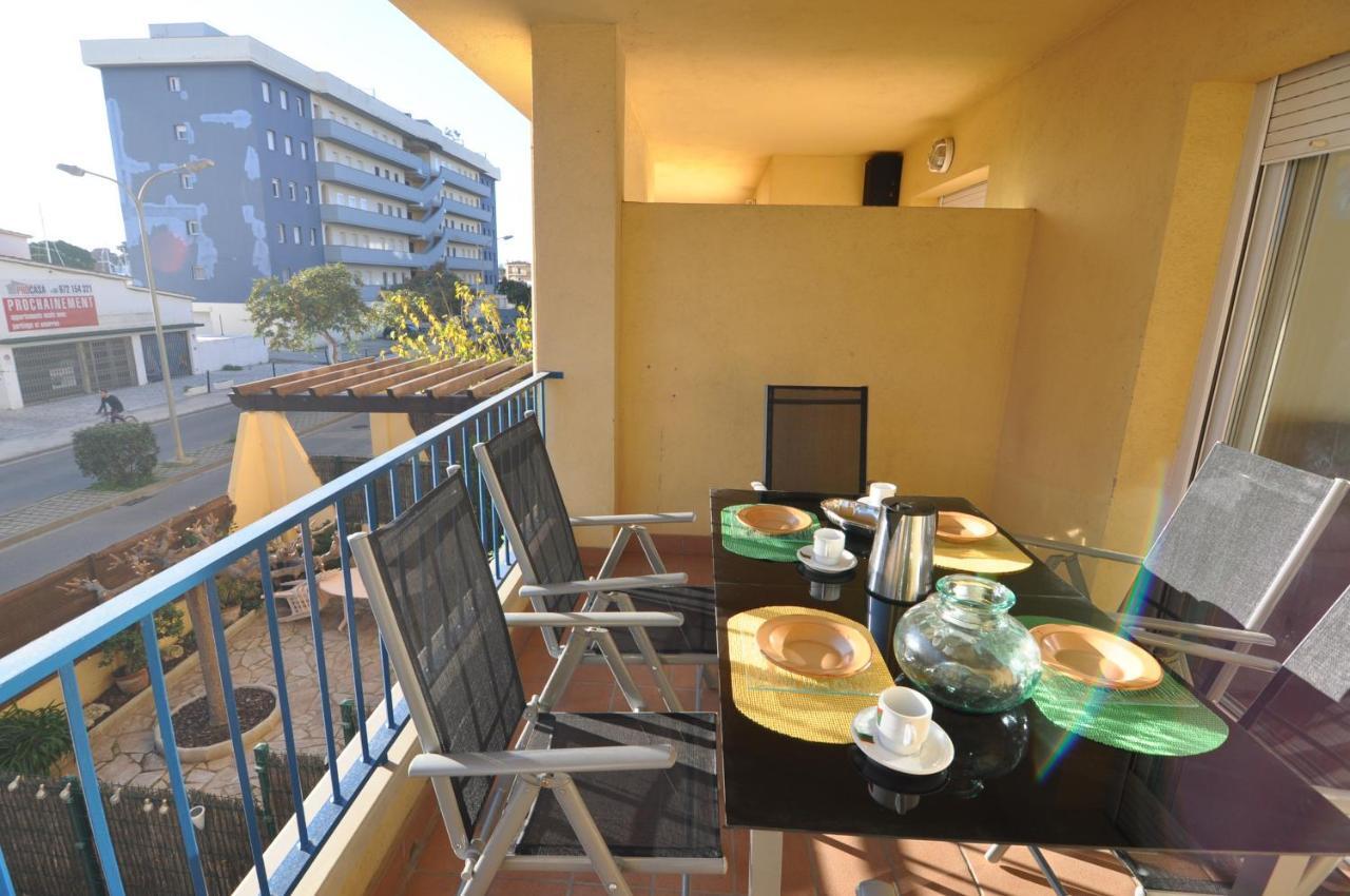 Rnet - Stella Maris Apartment Roses Bagian luar foto
